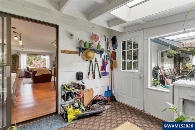 1203 Talana Ct NW, Salem, OR 97304