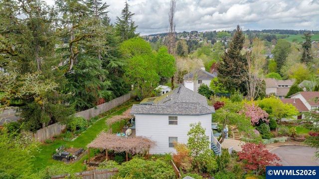 1203 Talana Ct NW, Salem, OR 97304