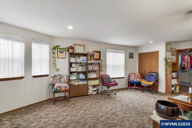 1203 Talana Ct NW, Salem, OR 97304