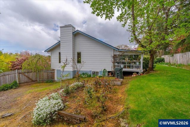 1203 Talana Ct NW, Salem, OR 97304