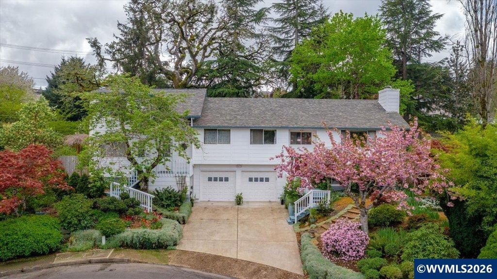 1203 Talana Ct NW, Salem, OR 97304