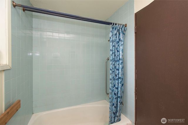 1101 E Second Street, Port Angeles, WA 98362