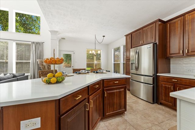 1726 Summergate Drive, Conroe, TX 77304