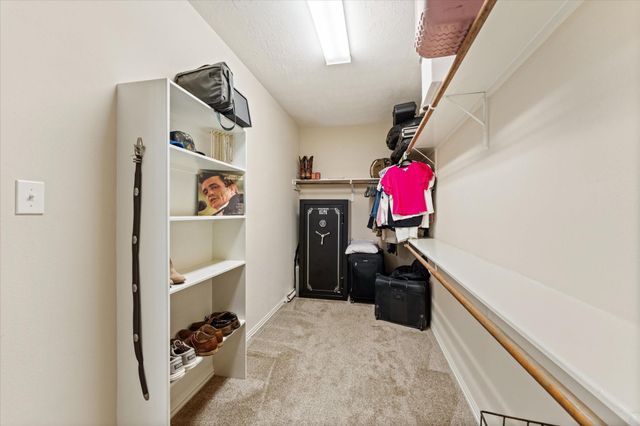 1726 Summergate Drive, Conroe, TX 77304