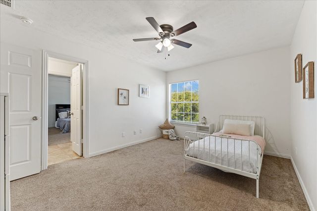 1726 Summergate Drive, Conroe, TX 77304