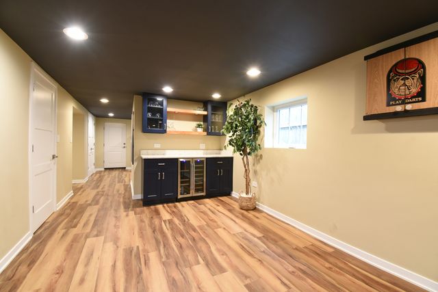 1042 S Kenilworth Avenue, Oak Park, IL 60304