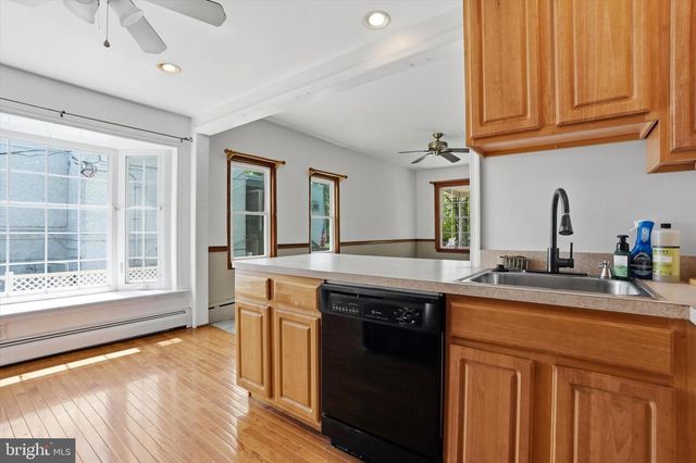 4621 LINDEN AVE, Philadelphia, PA 19114
