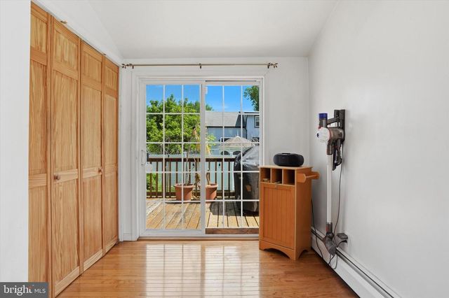 4621 LINDEN AVE, Philadelphia, PA 19114