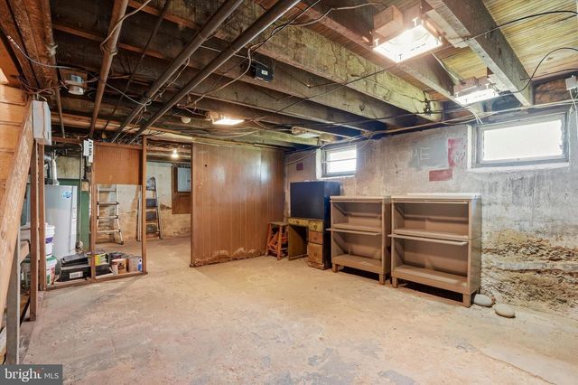 4621 LINDEN AVE, Philadelphia, PA 19114