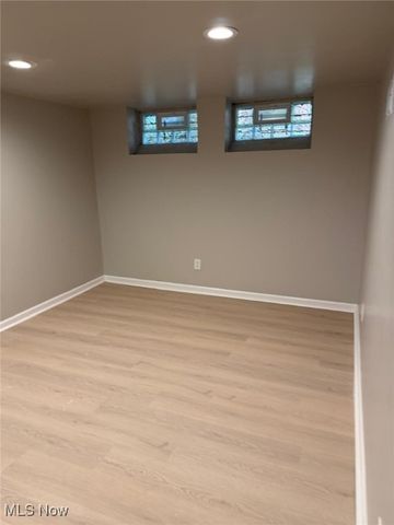 16120 Harvard Avenue, Cleveland, OH 44128