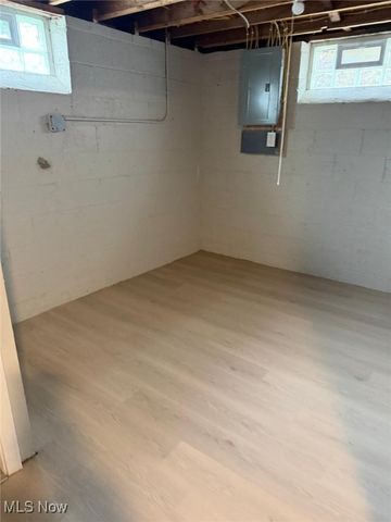 16120 Harvard Avenue, Cleveland, OH 44128