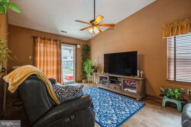 104 APLEY DR, Cherry Hill, NJ 08003