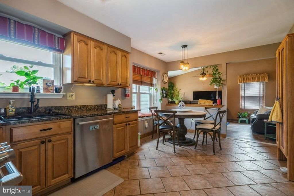 104 APLEY DR, Cherry Hill, NJ 08003