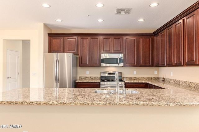 7393 W Palo Brea Lane, Peoria, AZ 85383