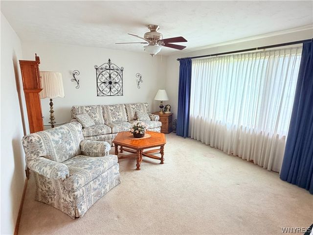 4237 Linwood Avenue, Hamburg, NY 14219