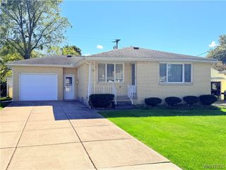 4237 Linwood Avenue, Hamburg, NY 14219