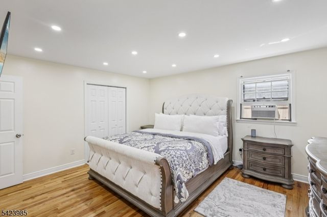 2004 Winding Brook Way, Scotch Plains Twp., NJ 07076