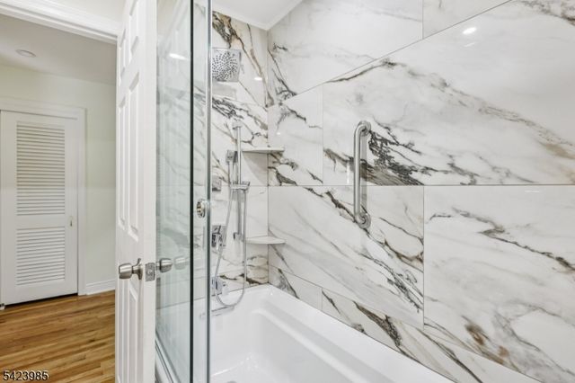 2004 Winding Brook Way, Scotch Plains Twp., NJ 07076