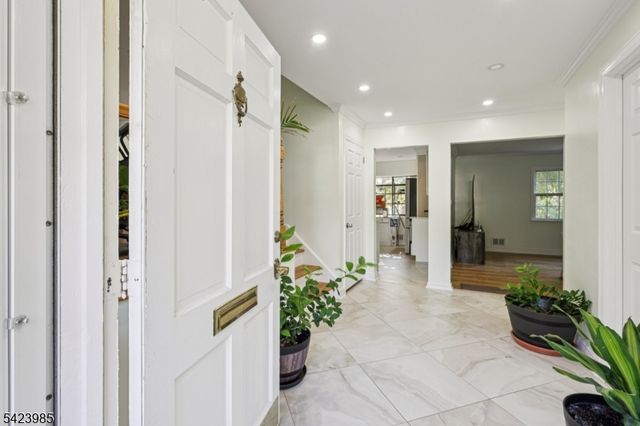 2004 Winding Brook Way, Scotch Plains Twp., NJ 07076