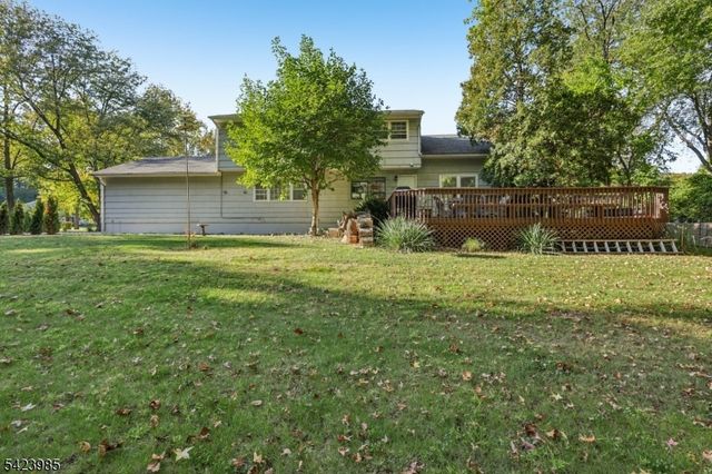 2004 Winding Brook Way, Scotch Plains Twp., NJ 07076