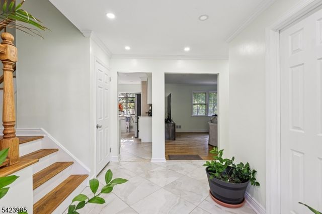 2004 Winding Brook Way, Scotch Plains Twp., NJ 07076