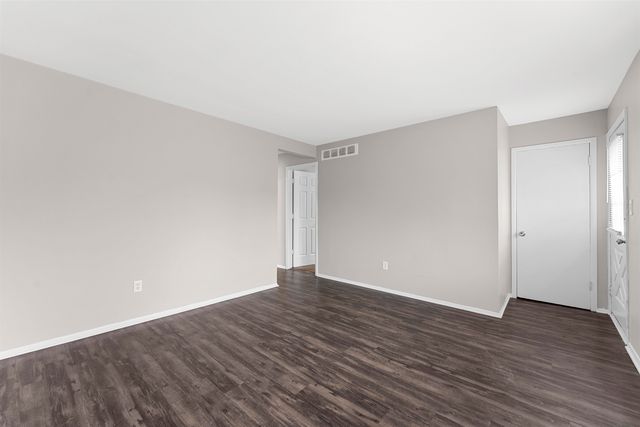 11043 Hupp Avenue, Warren, MI 48089