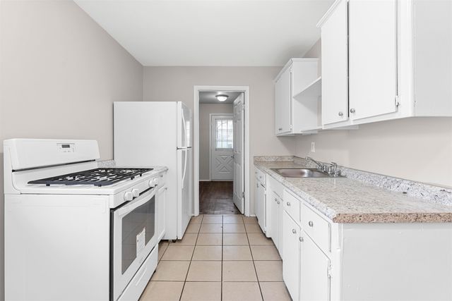 11043 Hupp Avenue, Warren, MI 48089