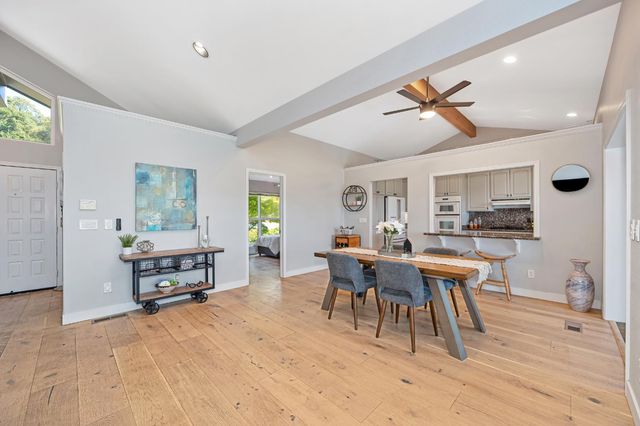 12253 Wanderer Rd, Auburn, CA 95602