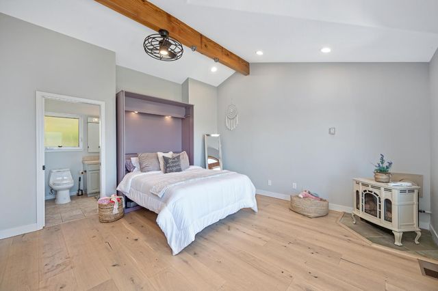 12253 Wanderer Rd, Auburn, CA 95602