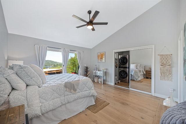 12253 Wanderer Rd, Auburn, CA 95602