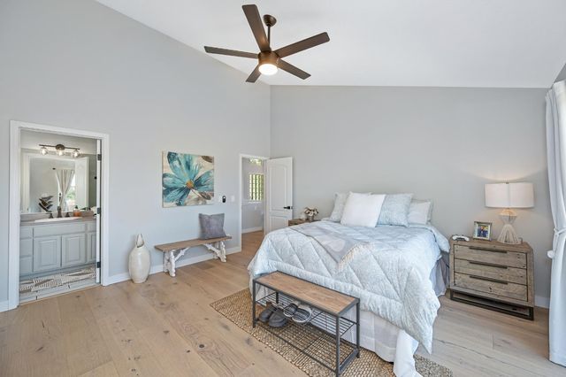 12253 Wanderer Rd, Auburn, CA 95602