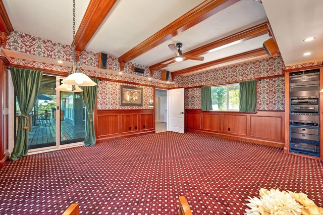 12253 Wanderer Rd, Auburn, CA 95602