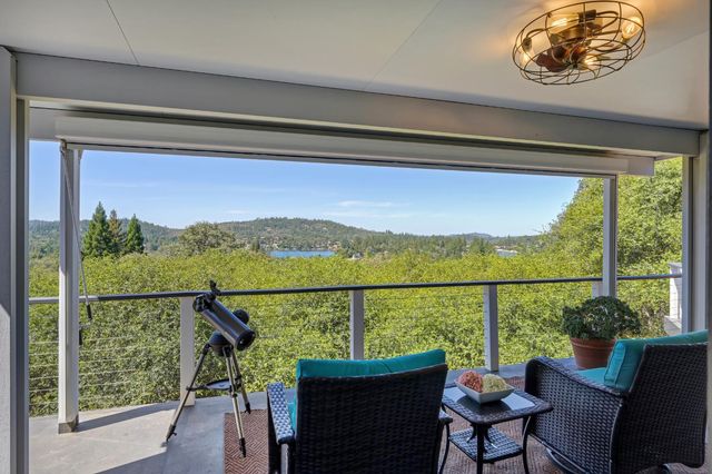 12253 Wanderer Rd, Auburn, CA 95602