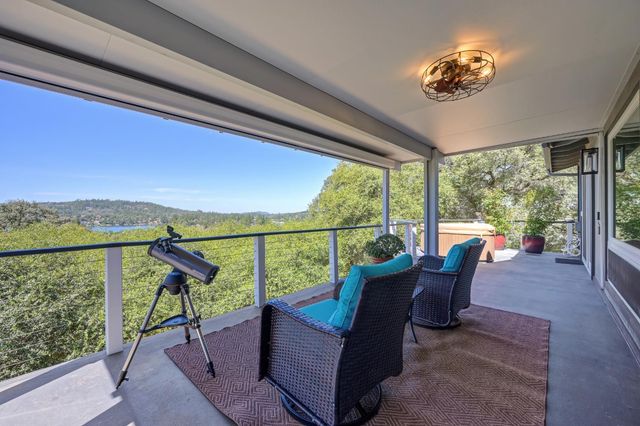 12253 Wanderer Rd, Auburn, CA 95602