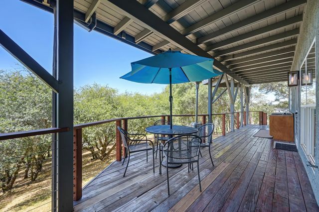 12253 Wanderer Rd, Auburn, CA 95602