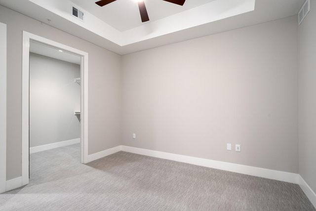 2622 W Lake Street 601, Minneapolis, MN 55416