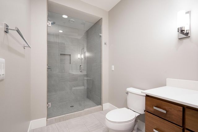 2622 W Lake Street 601, Minneapolis, MN 55416