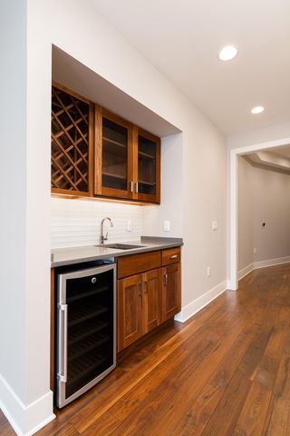 2622 W Lake Street 601, Minneapolis, MN 55416