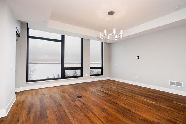 2622 W Lake Street 601, Minneapolis, MN 55416