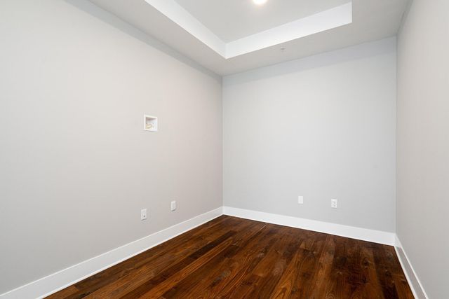 2622 W Lake Street 601, Minneapolis, MN 55416