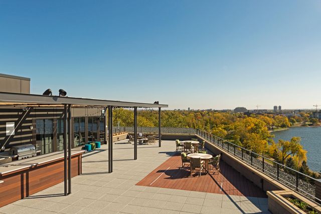 2622 W Lake Street 601, Minneapolis, MN 55416