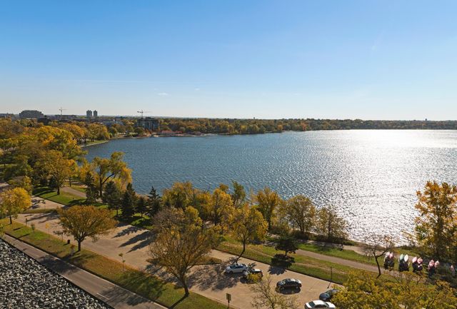 2622 W Lake Street 601, Minneapolis, MN 55416