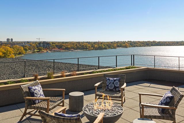 2622 W Lake Street 601, Minneapolis, MN 55416