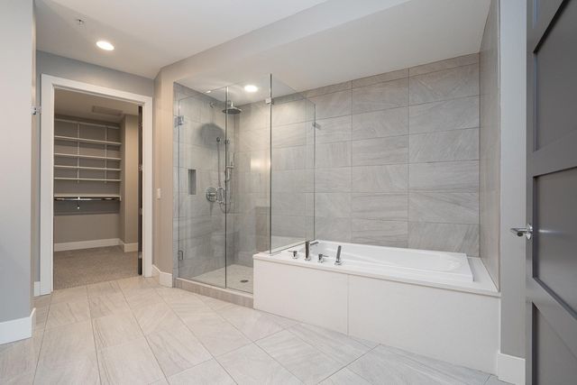 2622 W Lake Street 601, Minneapolis, MN 55416