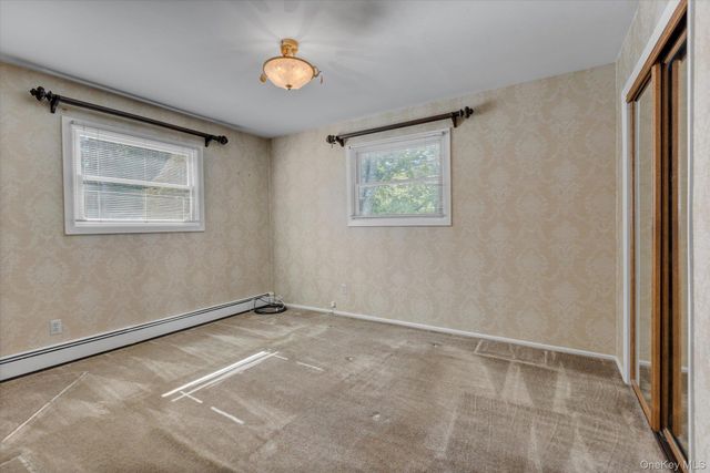 14 Yeoman Drive, East Northport, NY 11731