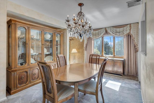 14 Yeoman Drive, East Northport, NY 11731