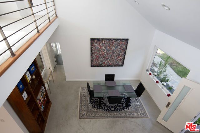 5518 Tuxedo Terrace, Los Angeles, CA 90068