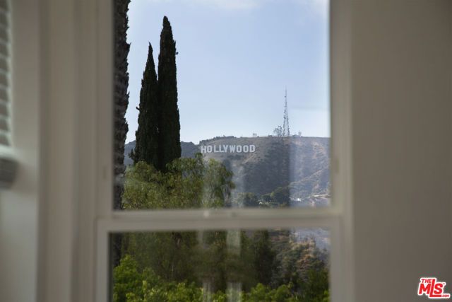 5518 Tuxedo Terrace, Los Angeles, CA 90068