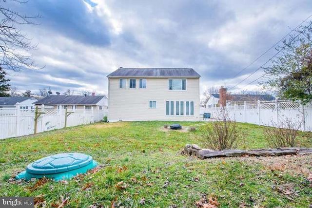 809 MONTROSE AVE, Laurel, MD 20707