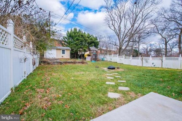 809 MONTROSE AVE, Laurel, MD 20707
